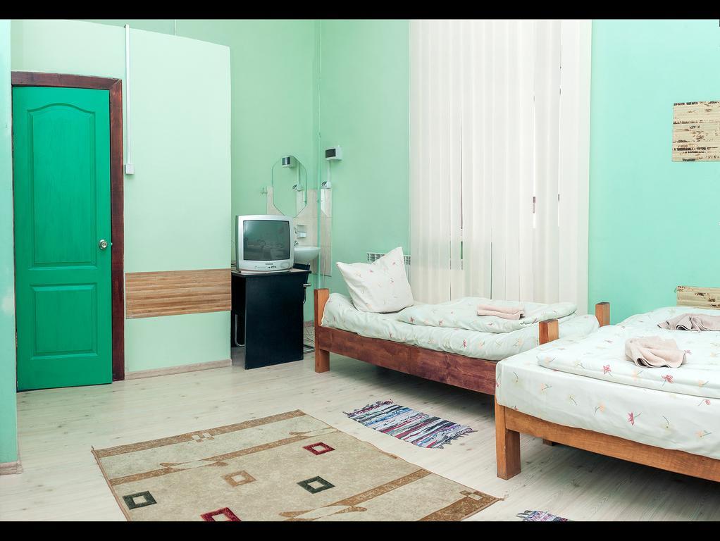 Apple Hostel Lviv Rom bilde