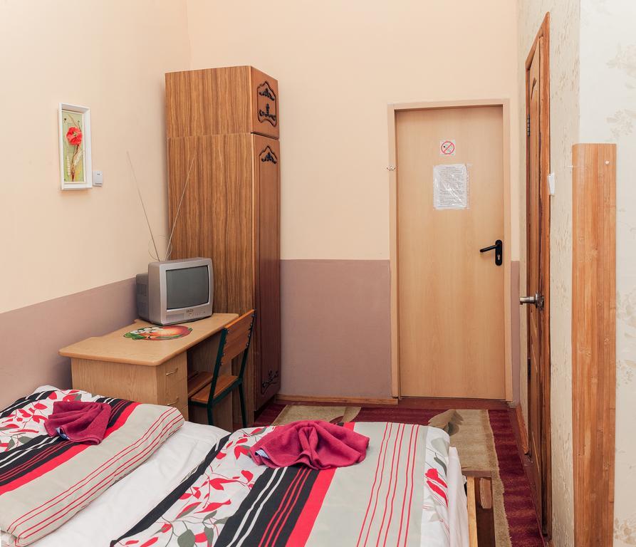 Apple Hostel Lviv Rom bilde