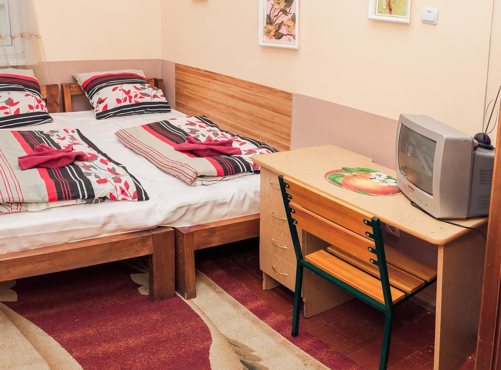 Apple Hostel Lviv Rom bilde